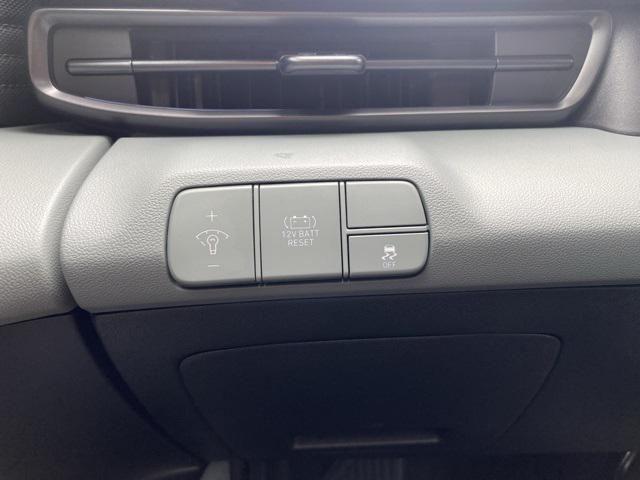 new 2025 Hyundai ELANTRA HEV car, priced at $28,461