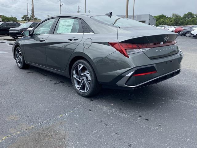 new 2025 Hyundai ELANTRA HEV car, priced at $28,461
