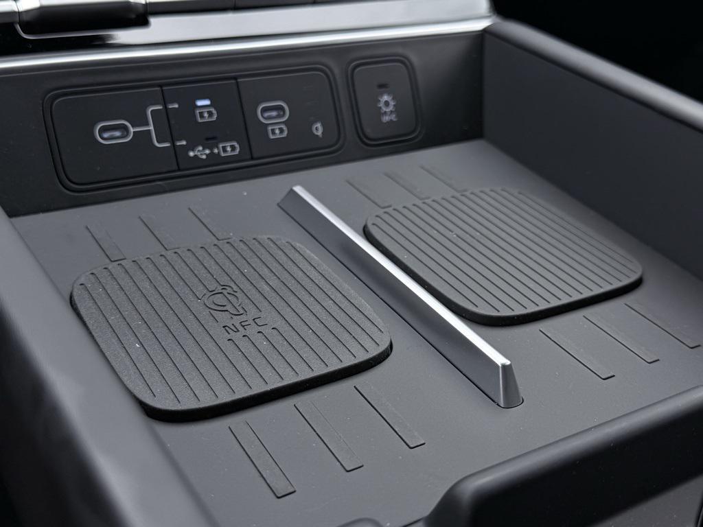 new 2025 Hyundai Santa Fe car, priced at $43,599