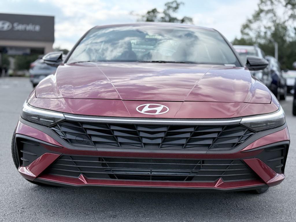 new 2025 Hyundai Elantra car, priced at $24,091
