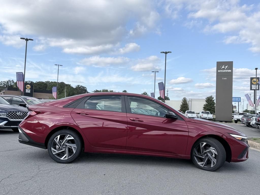 new 2025 Hyundai Elantra car, priced at $24,091