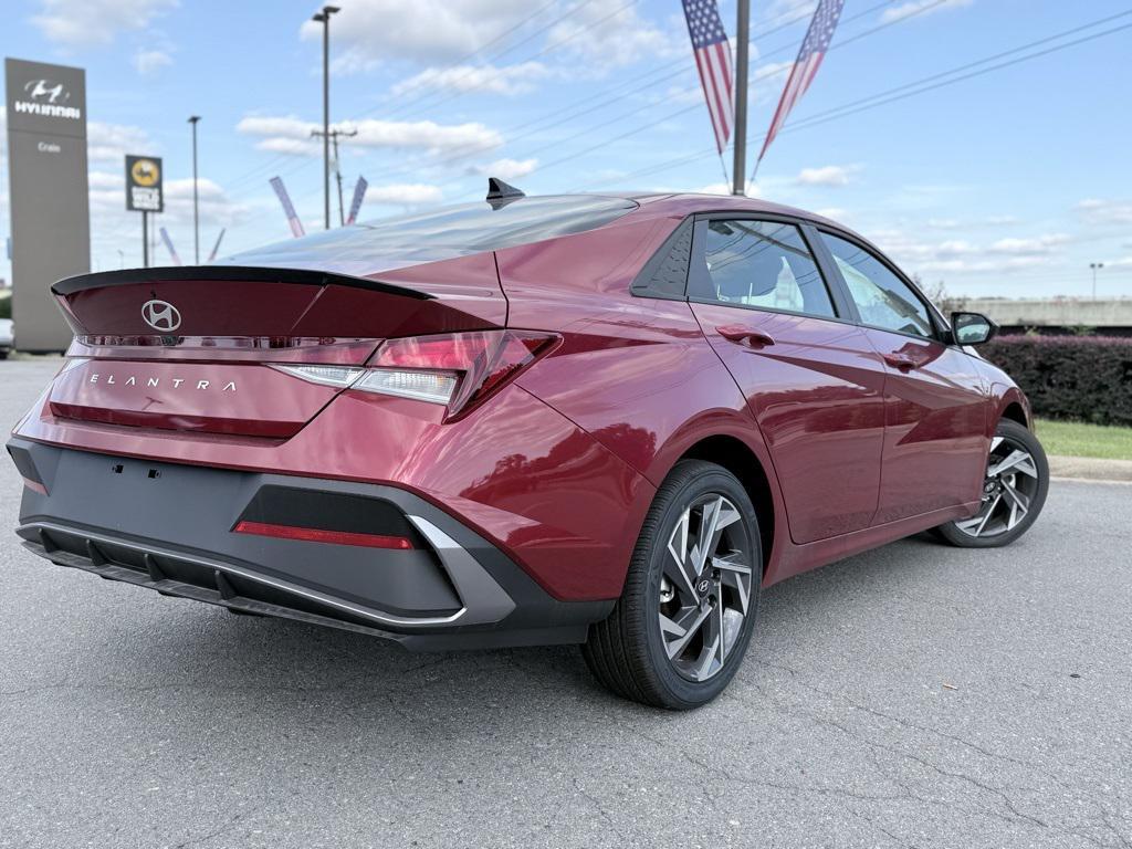 new 2025 Hyundai Elantra car, priced at $24,091