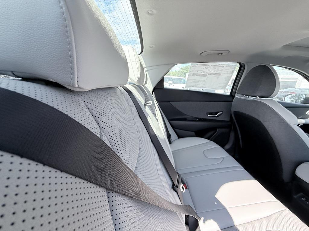 new 2025 Hyundai Elantra car, priced at $27,041