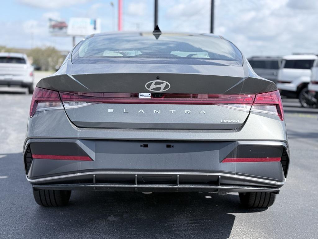 new 2025 Hyundai Elantra car, priced at $27,041