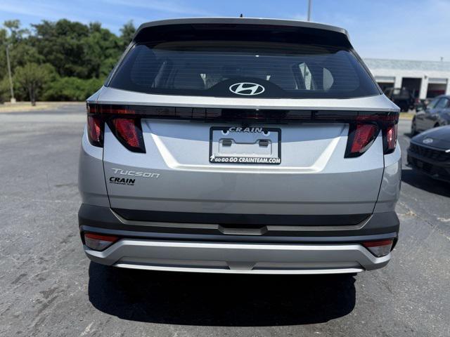 new 2025 Hyundai Tucson car, priced at $28,616
