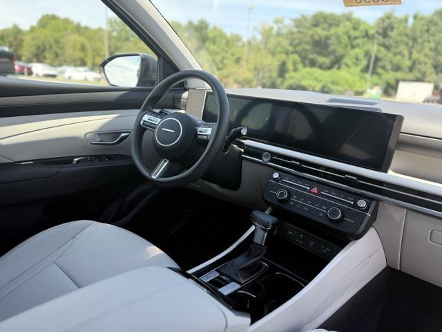 new 2025 Hyundai Tucson car, priced at $28,616