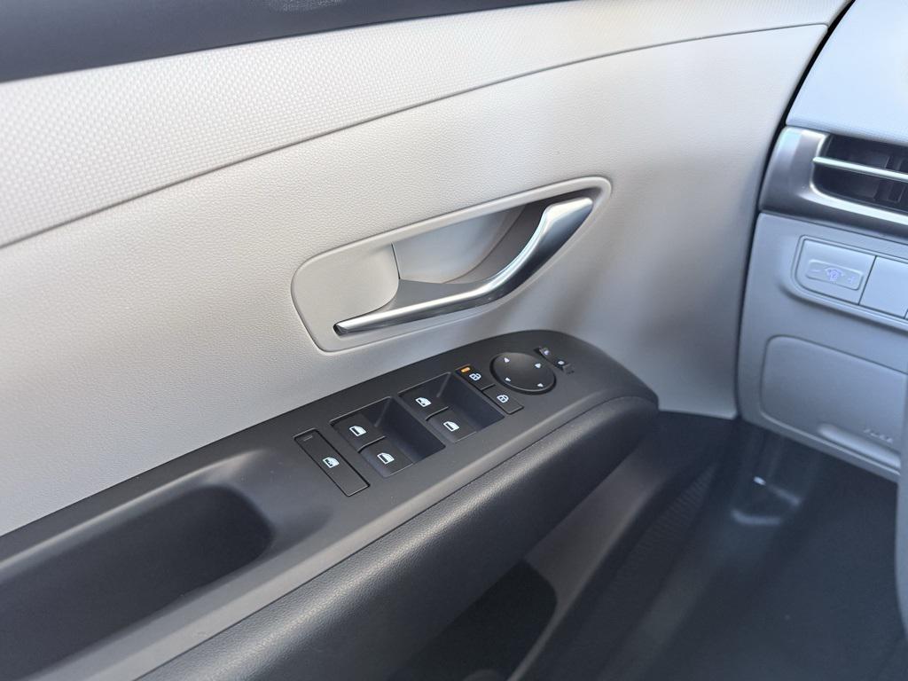 new 2025 Hyundai Tucson car, priced at $27,465