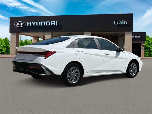 new 2025 Hyundai ELANTRA HEV car, priced at $24,635