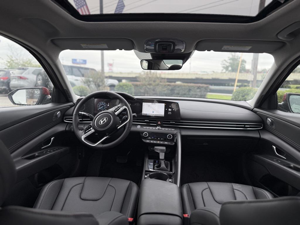 new 2025 Hyundai ELANTRA HEV car, priced at $28,917