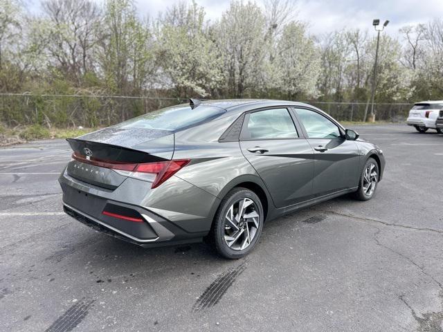 new 2025 Hyundai Elantra car, priced at $23,447