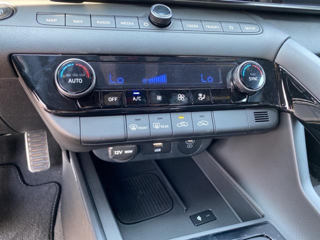 new 2025 Hyundai ELANTRA HEV car, priced at $26,570