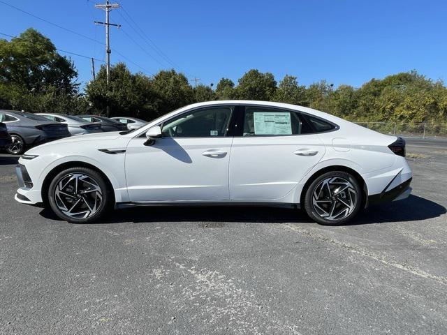 new 2024 Hyundai Sonata car, priced at $31,526