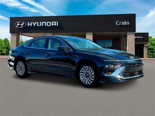 new 2024 Hyundai Sonata Hybrid car, priced at $38,118