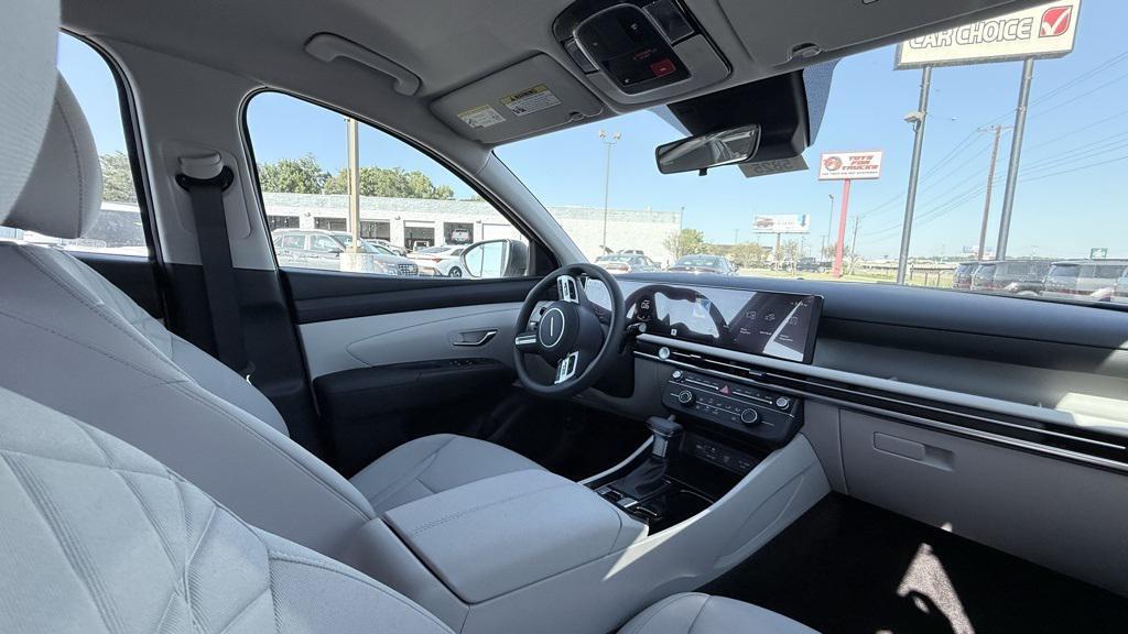 new 2026 Hyundai Tucson car, priced at $29,470