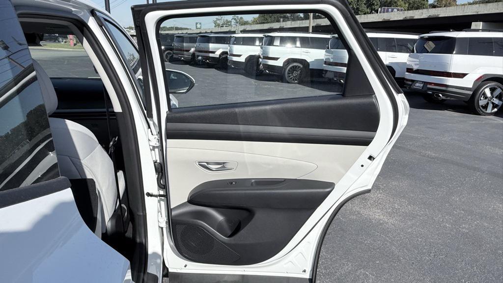 new 2026 Hyundai Tucson car, priced at $29,470