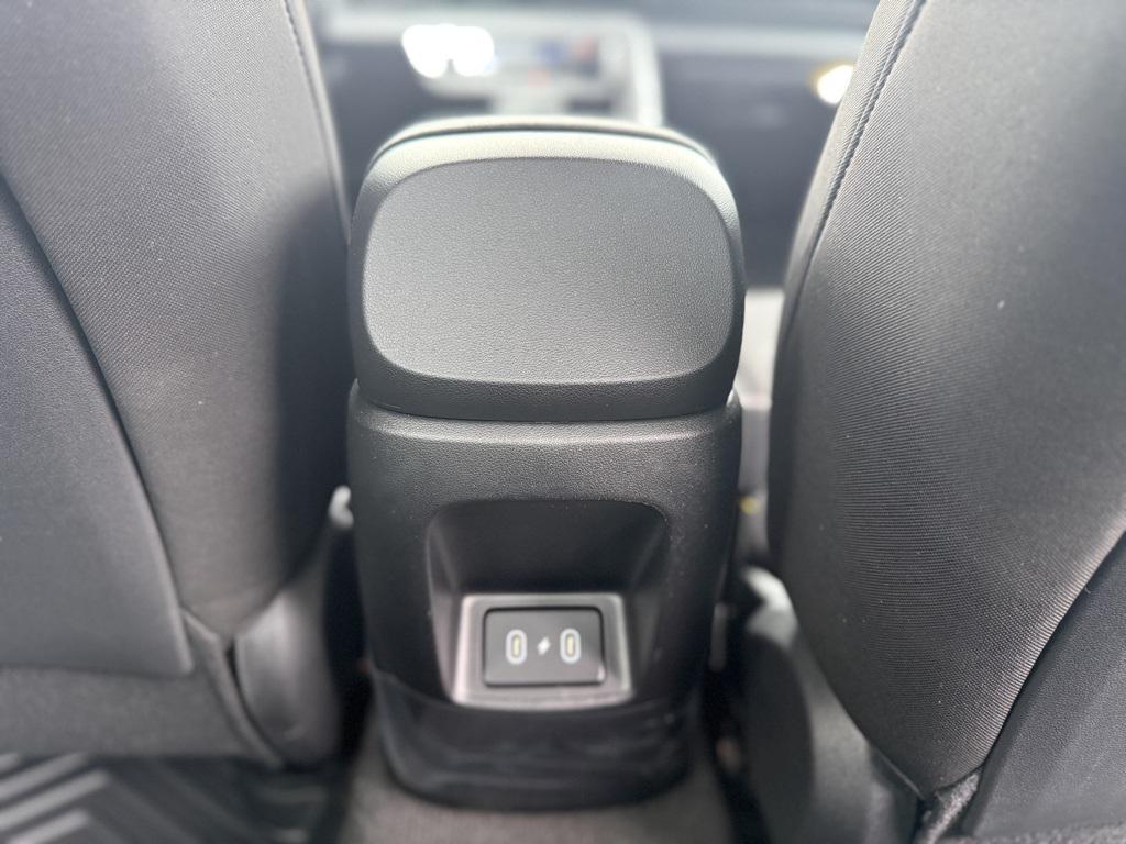 new 2025 Hyundai Elantra car, priced at $23,706