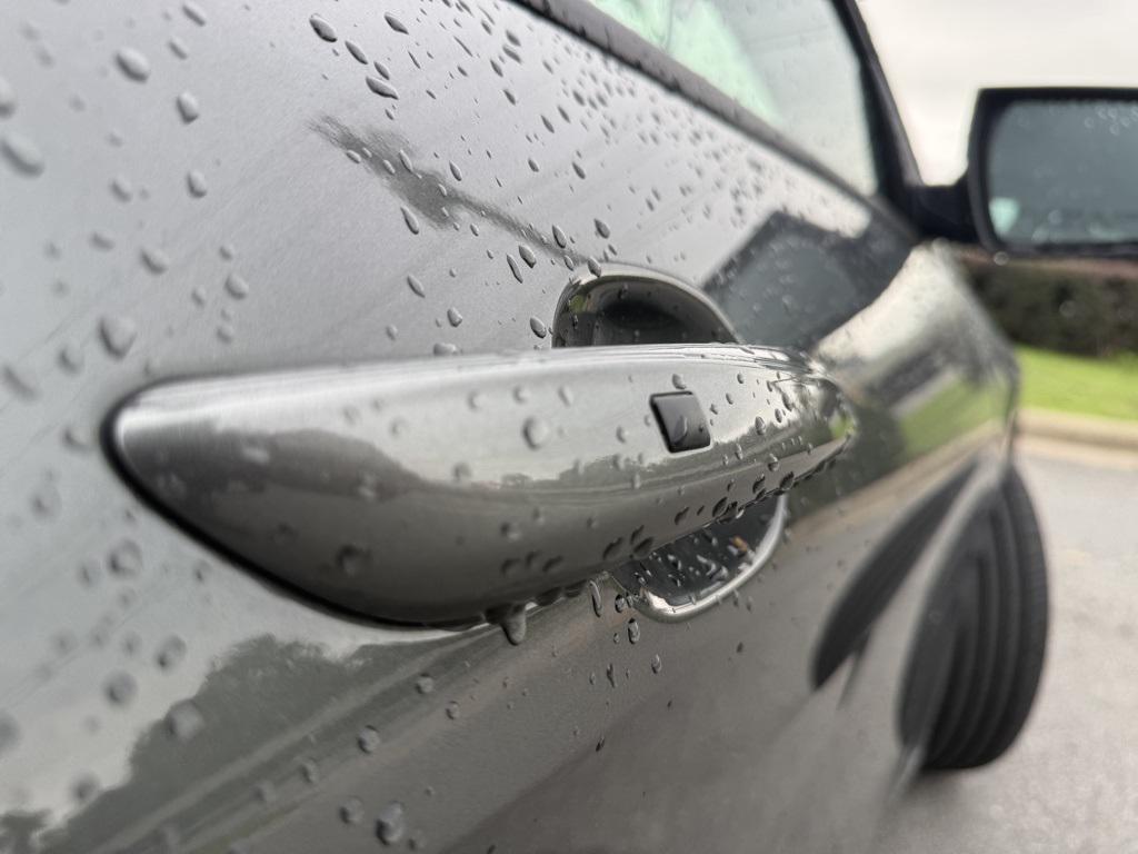 new 2025 Hyundai Elantra car, priced at $23,706