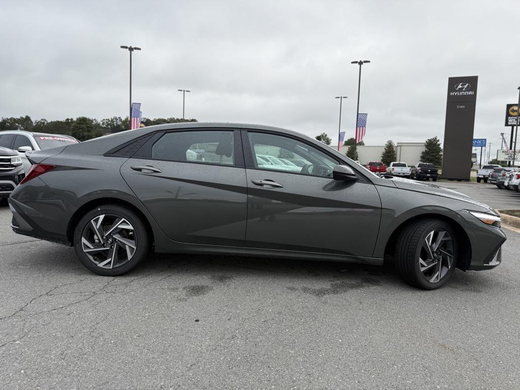 new 2025 Hyundai Elantra car, priced at $23,706