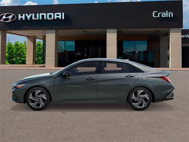 new 2025 Hyundai Elantra car, priced at $23,713