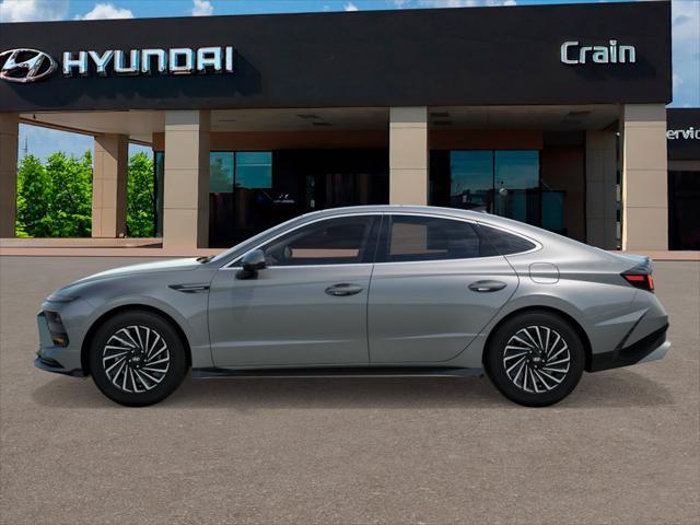 new 2025 Hyundai Sonata Hybrid car, priced at $37,215