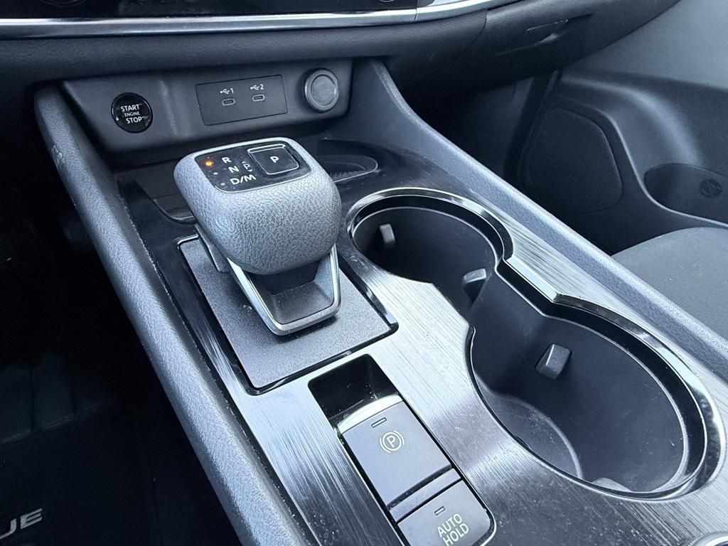 used 2024 Nissan Rogue car, priced at $22,388