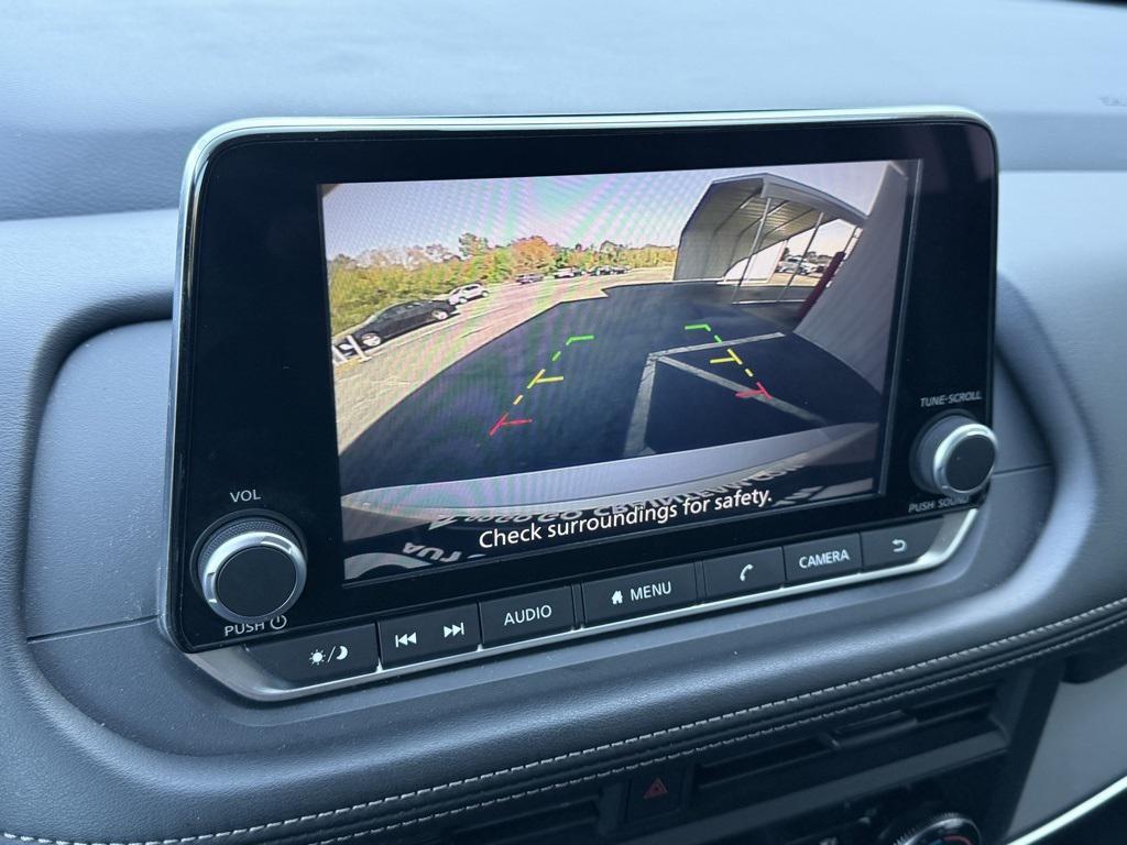 used 2024 Nissan Rogue car, priced at $22,388