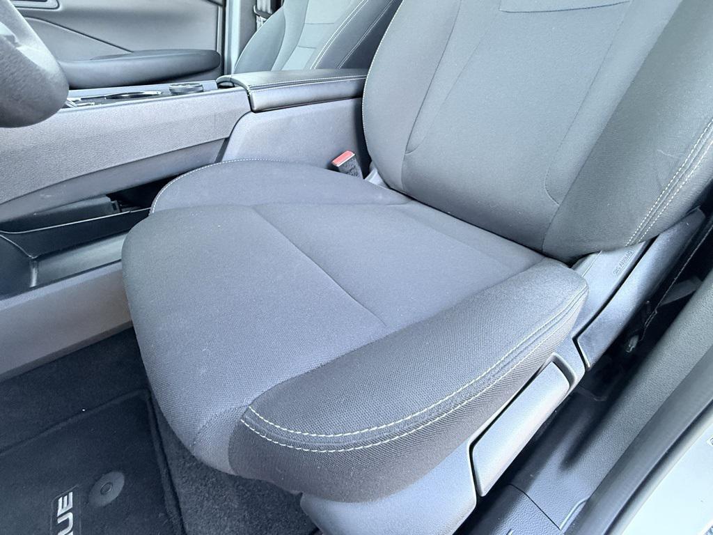 used 2024 Nissan Rogue car, priced at $22,388