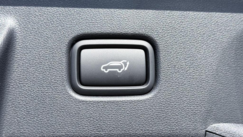 new 2026 Hyundai Tucson car, priced at $41,835