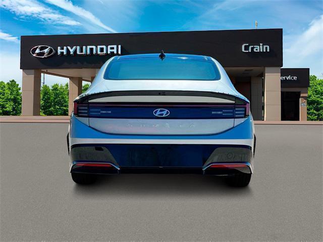 new 2024 Hyundai Sonata car, priced at $31,073