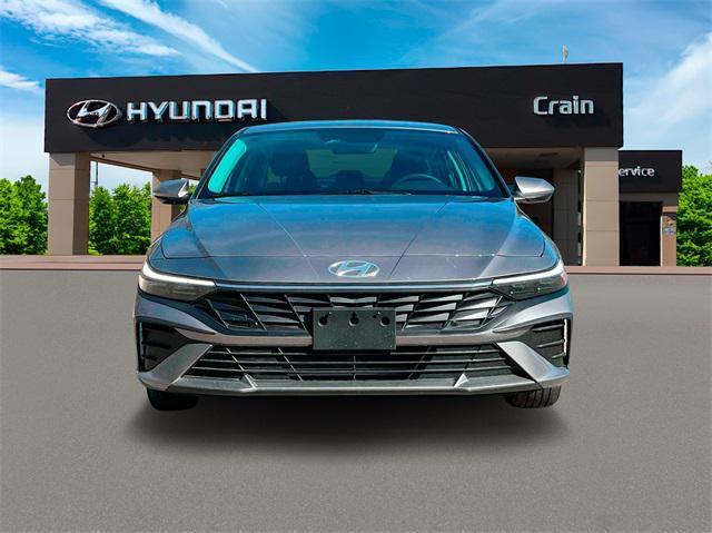 new 2024 Hyundai Elantra car, priced at $26,295