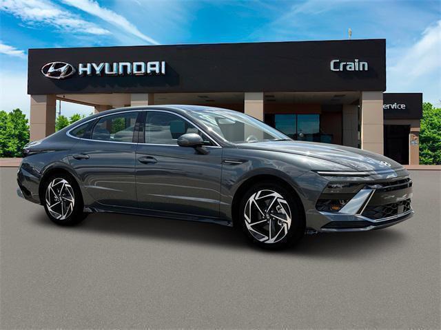 new 2024 Hyundai Sonata car, priced at $31,073