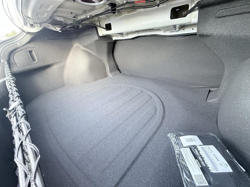 new 2025 Hyundai Elantra car, priced at $24,081