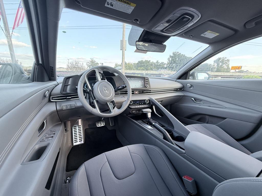 new 2025 Hyundai Elantra car, priced at $24,081