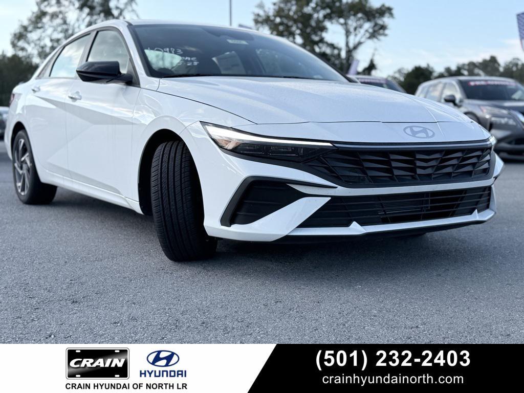 new 2025 Hyundai Elantra car, priced at $24,081
