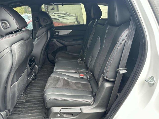 used 2022 Acura MDX car, priced at $30,400