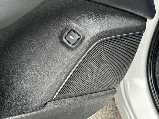used 2022 Acura MDX car, priced at $30,400