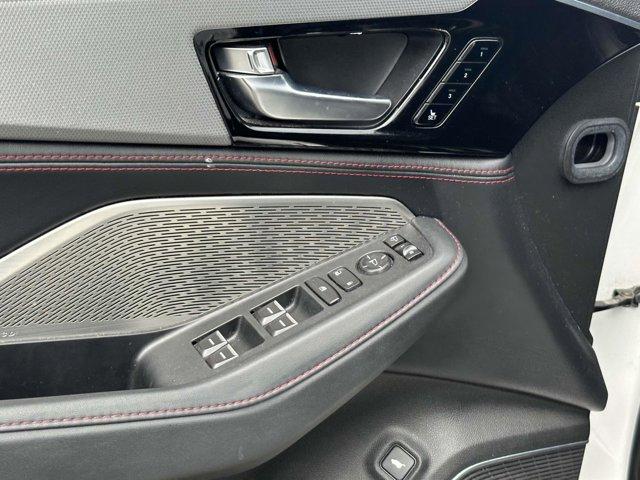 used 2022 Acura MDX car, priced at $30,400