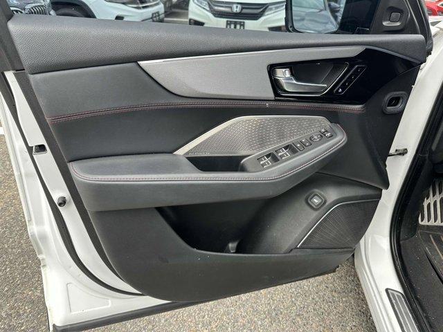 used 2022 Acura MDX car, priced at $30,400