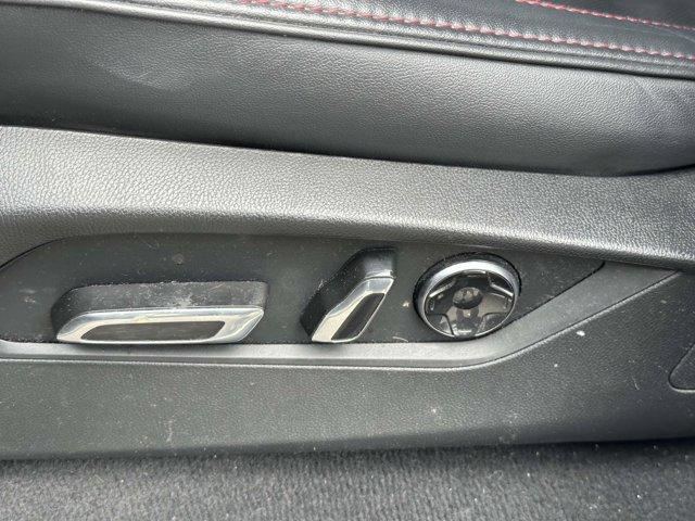used 2022 Acura MDX car, priced at $30,400