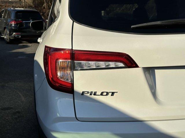 used 2022 Honda Pilot car, priced at $24,490