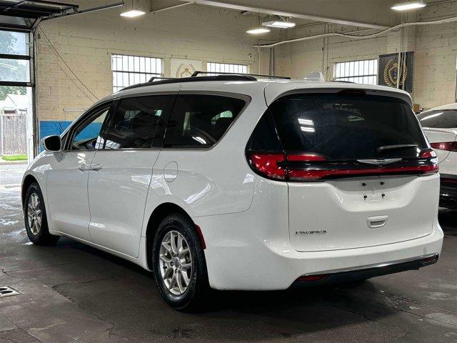 used 2022 Chrysler Pacifica car, priced at $16,990