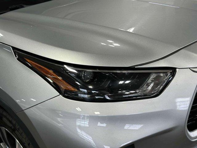 used 2022 Toyota Highlander car, priced at $24,990