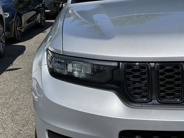 used 2022 Jeep Grand Cherokee L car, priced at $22,980