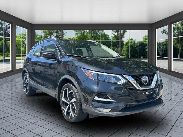 used 2021 Nissan Rogue Sport car, priced at $16,990