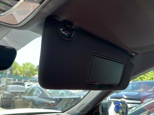 used 2022 Acura MDX car, priced at $30,400