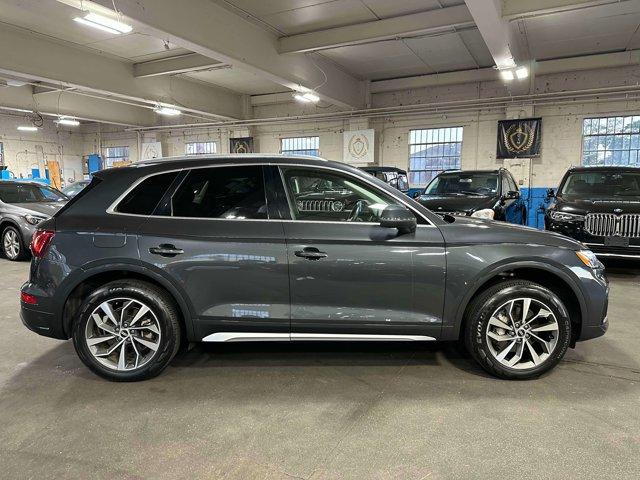 used 2021 Audi Q5 car, priced at $18,900