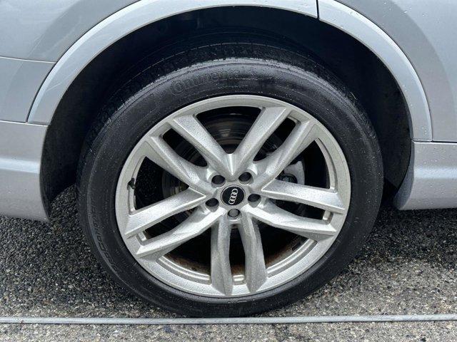 used 2018 Audi Q7 car, priced at $18,890