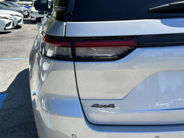 used 2022 Jeep Grand Cherokee car, priced at $29,890