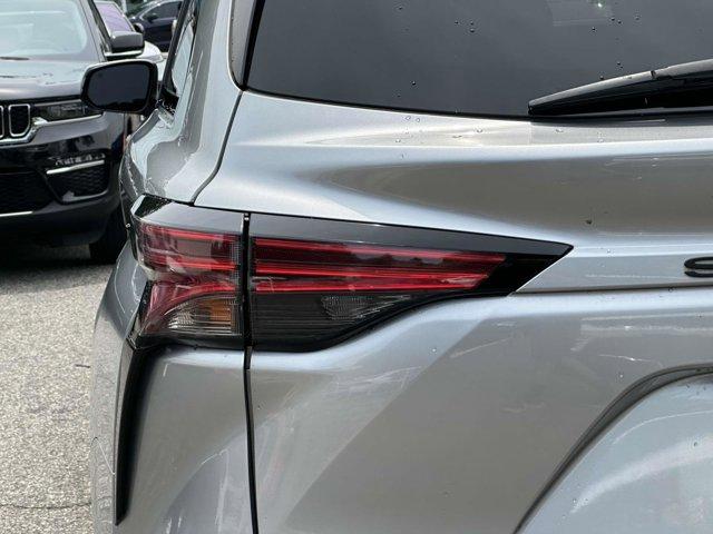used 2021 Toyota Sienna car, priced at $28,900