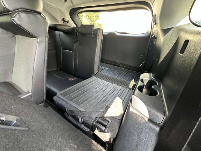 used 2022 Toyota Highlander car, priced at $28,800